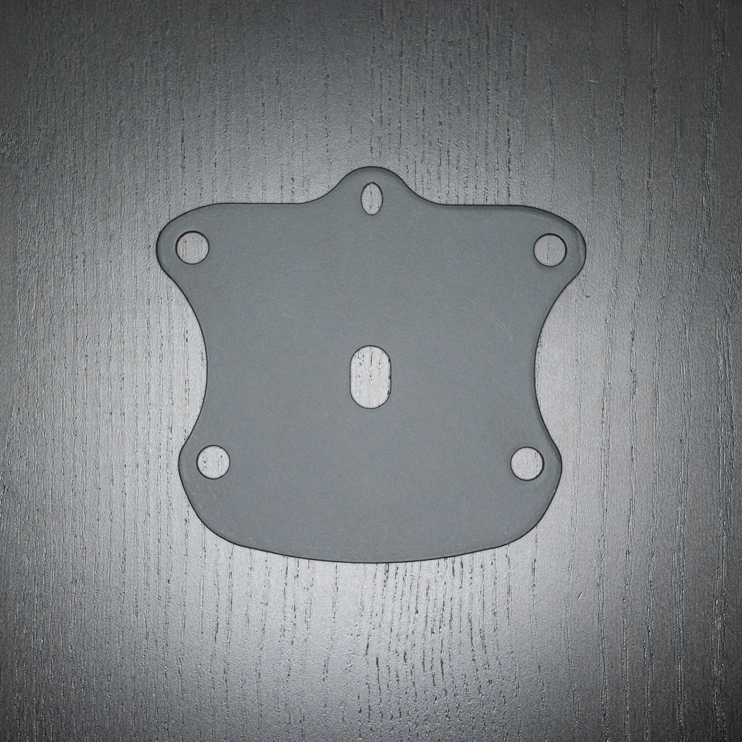 2021-2023 YAMAHA MT-09 TUCKED LICENSE PLATE MOUNT